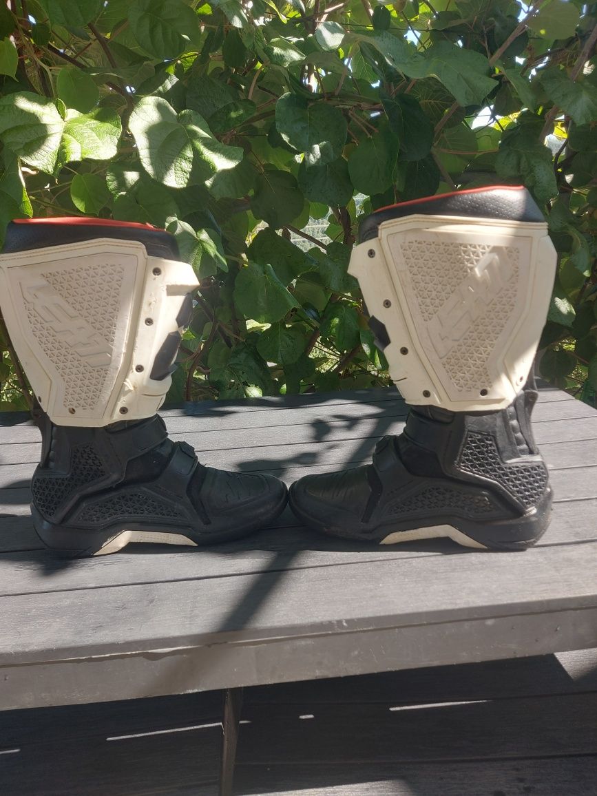 Vendo botas leat 5.5 flexlock
