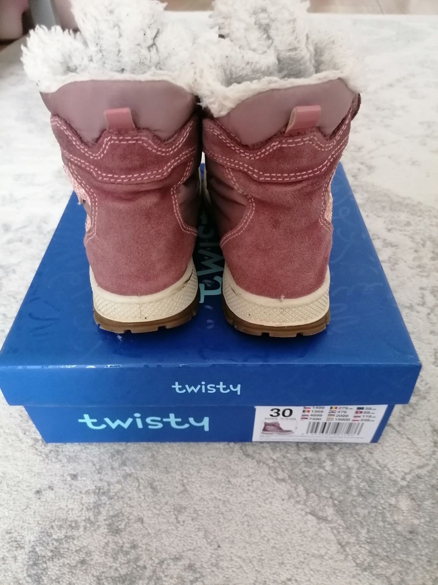 Śniegowce buty za zimę Botki Twisty