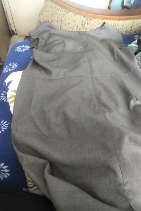 Piekna szara elegancka sukienka polecam rozmar 44