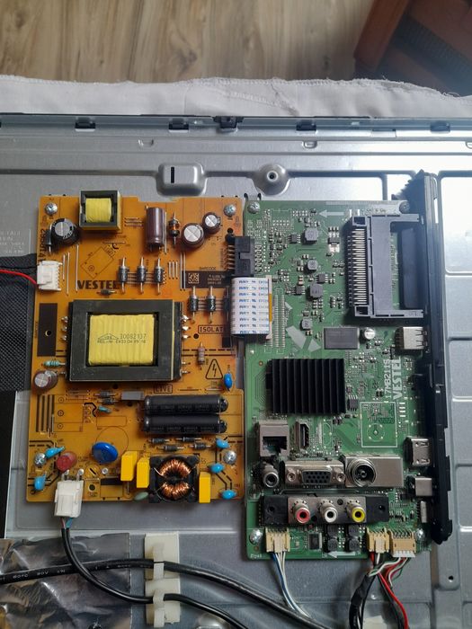 peças fonte 17ips11 e placa tv 17MB55