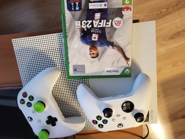 Xbox One S 1TB FIFA23