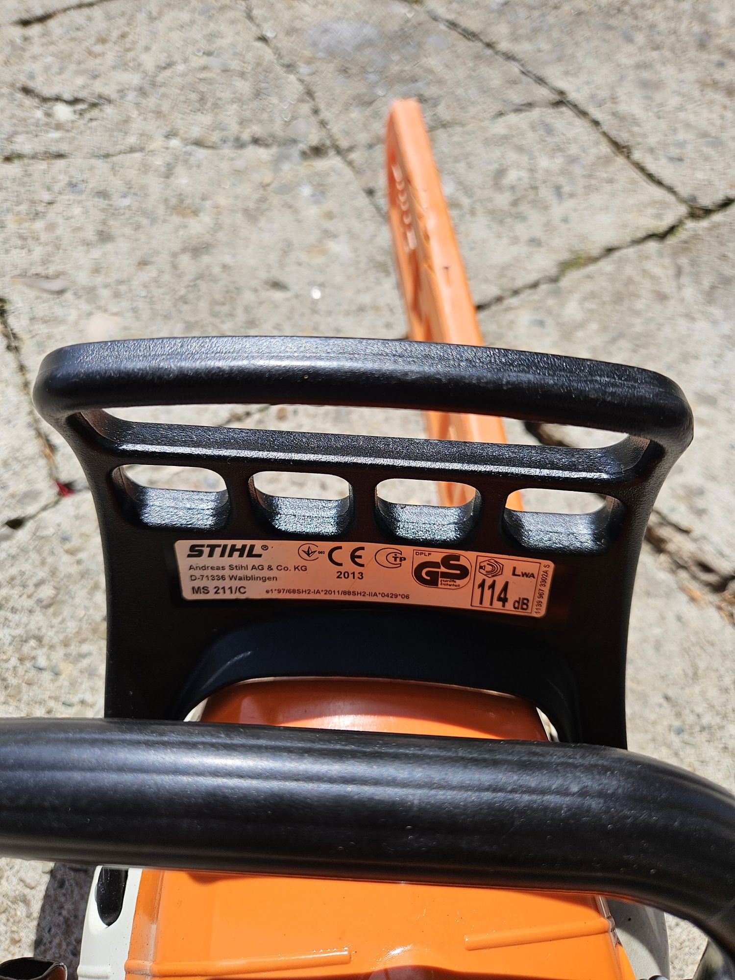 Pilarka Piła spalinowa Stihl Ms 211/C 2.3km