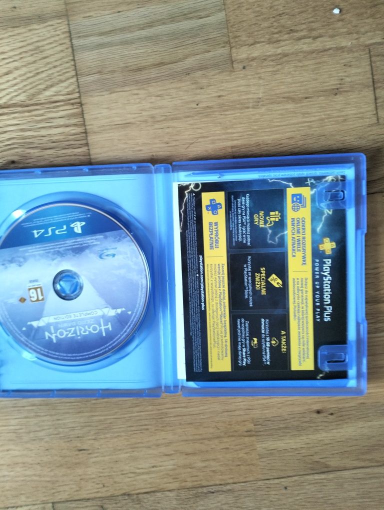 Gra horizon zero down PS4 w edycji complete