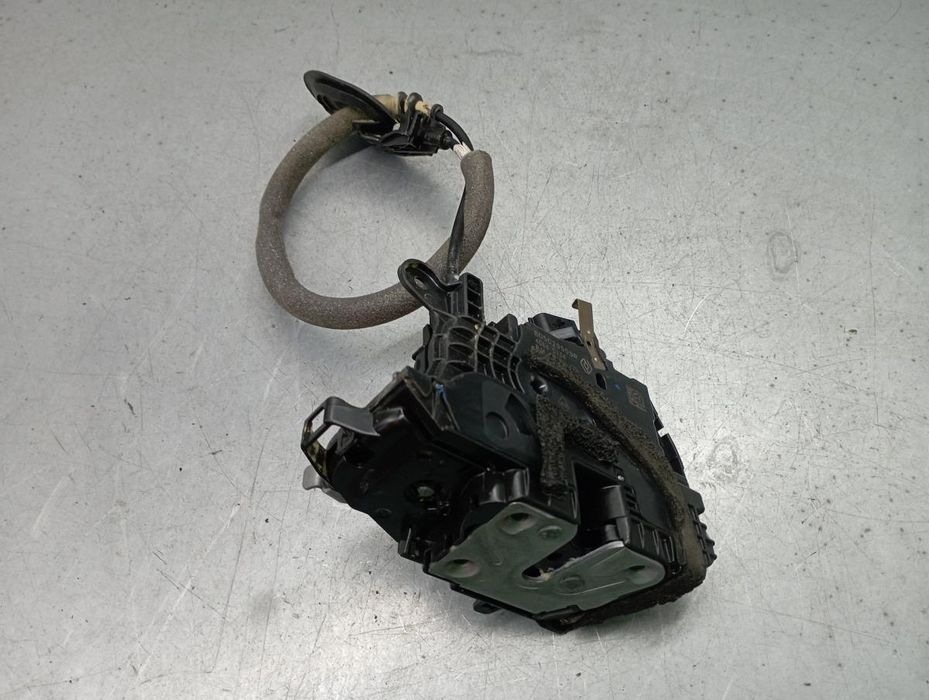 Fechadura / fecho porta frente direito RENAULT Clio V (BF_)