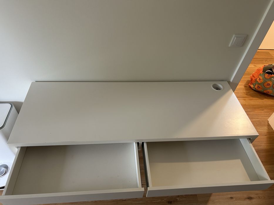 Secretária MICKE IKEA