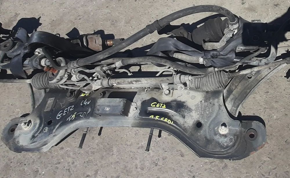 Zawieszenie  sanki przód Hyundai GETZ I 1.5 CRDI