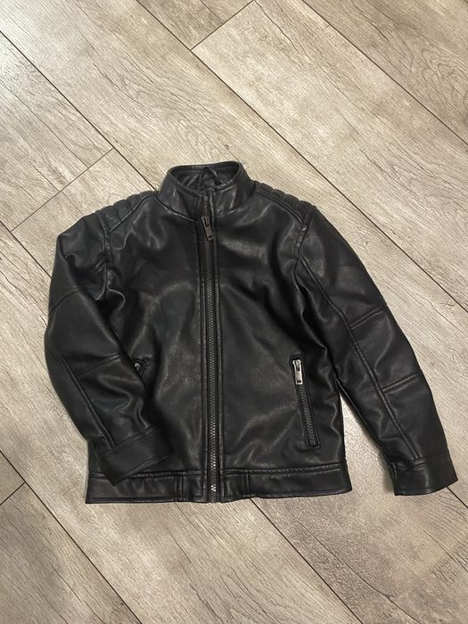 Kurtka wiosenna skórzana chłopięca na zamek , stan idealny rozmiar 116
