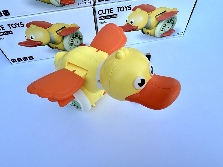 Інтерактивна іграшка-качка з USB, рухається, світиться, музика