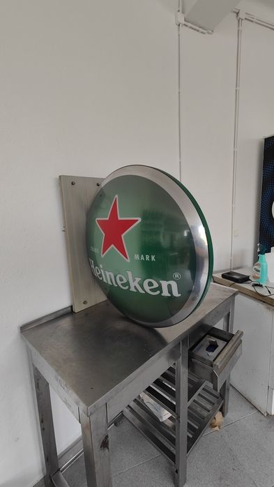 Reclame luminoso Heineken