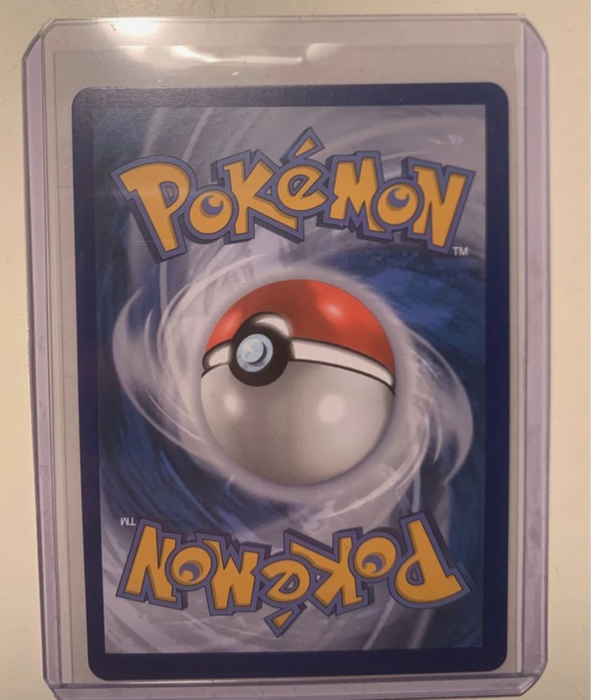 Pokemon Charizard V (cartas)