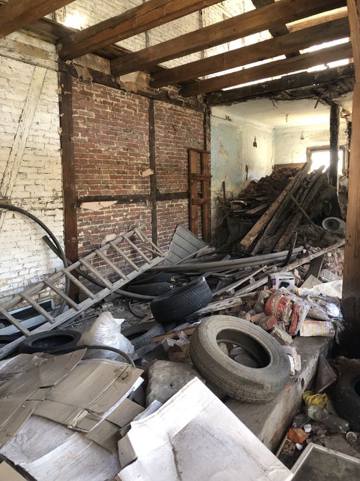 Вивіз сміття хламу чистка підвалів гаражів квартир утилізація сміття