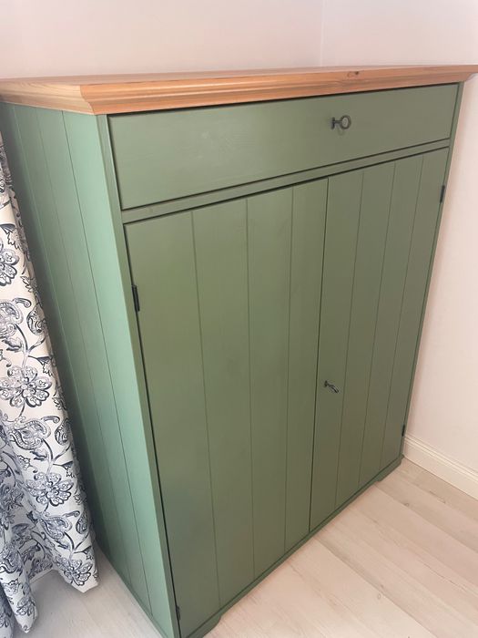 Komplet bieliźniarka/ komoda Hurdal i 2 szafki nocne /  Ikea