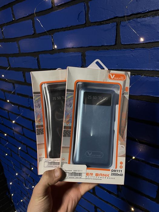 Розпродаж! Power Bank 20000mAh — Новий, з вбудованими кабелями