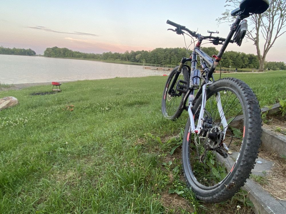 Rower Górski Cube AMS