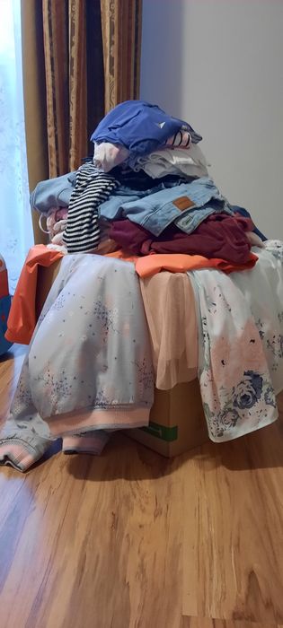 Giga paka ubrań dla dziewczynki rozm. 140