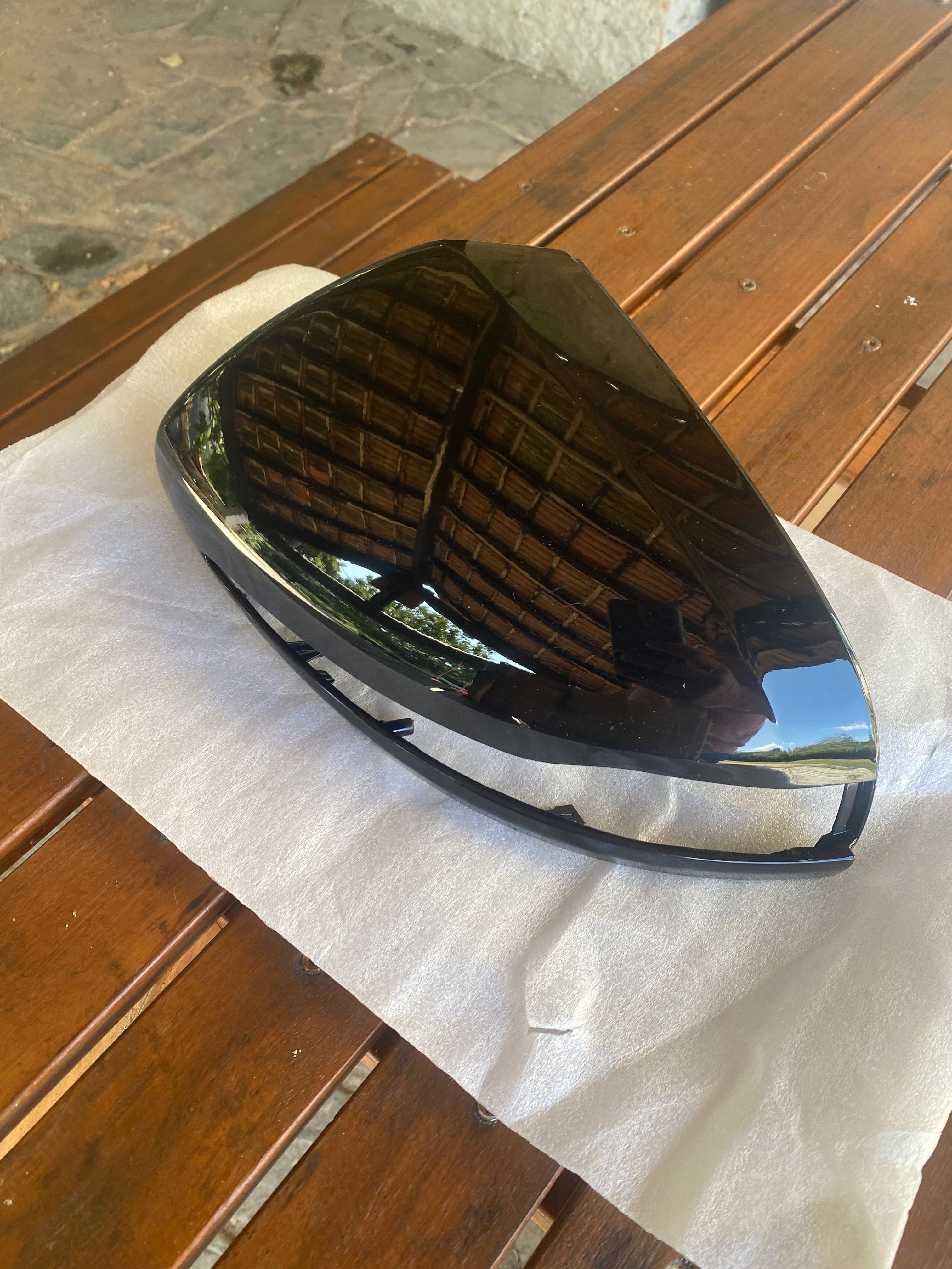 Capa retrovisor lado esquerdo w205
