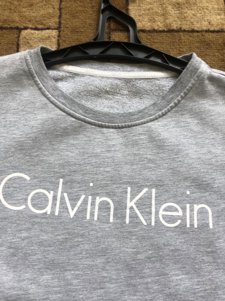 Свитшот Calvin klein