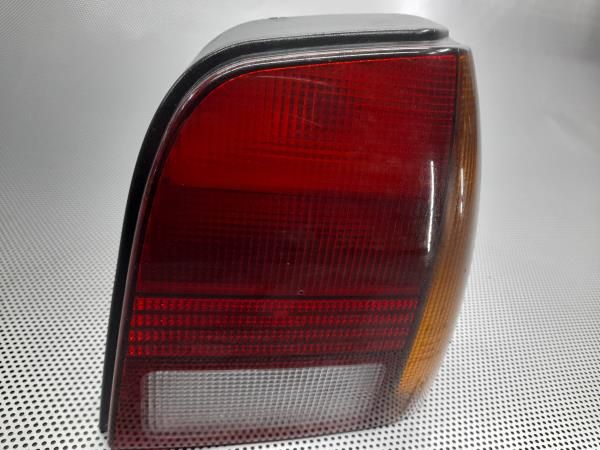 Farolim direito VOLKSWAGEN Polo (6N)