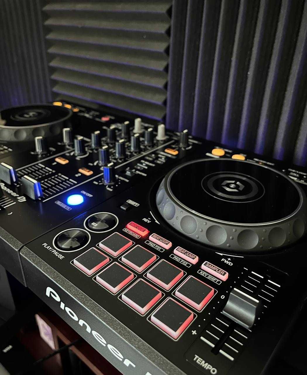 DJ-Контролер Pioneer DDJ-400