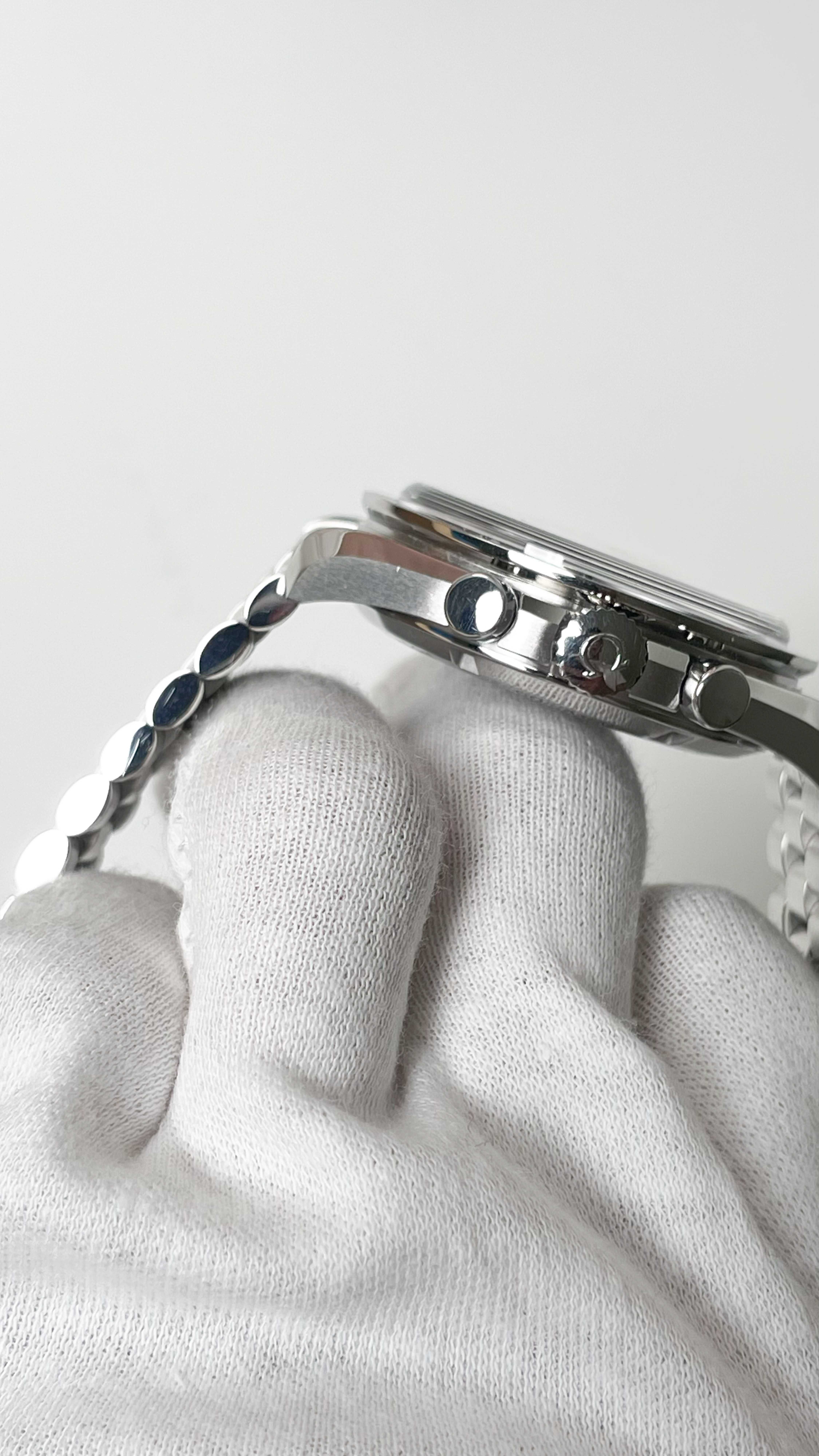 OMEGA Speedmaster Moonwatch Professional Novo Branco