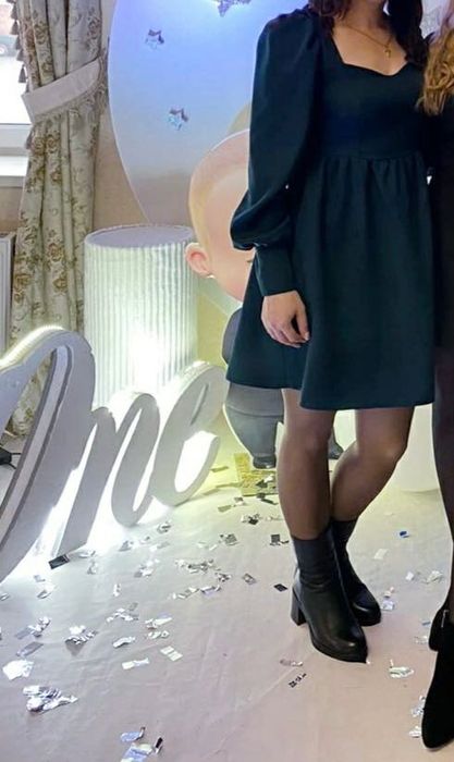 Продам Жіночу сукню