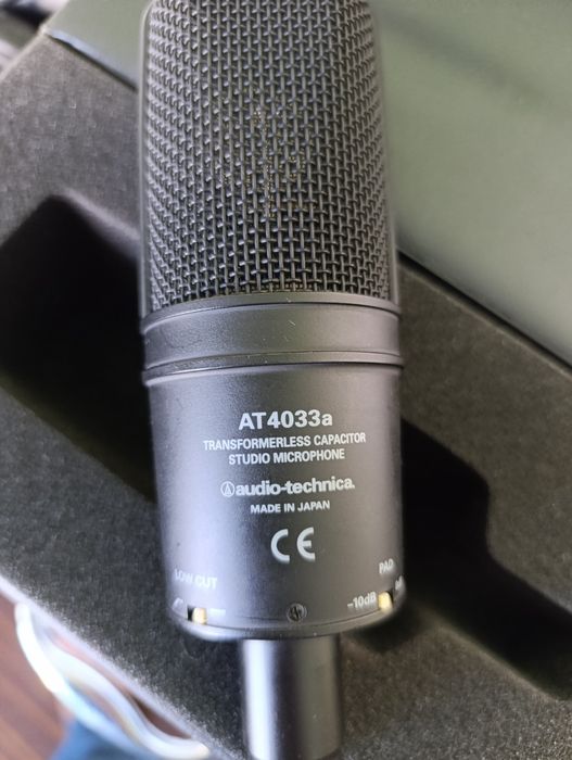 Audio-Technica AT4033A Microfone condensador de estúdio