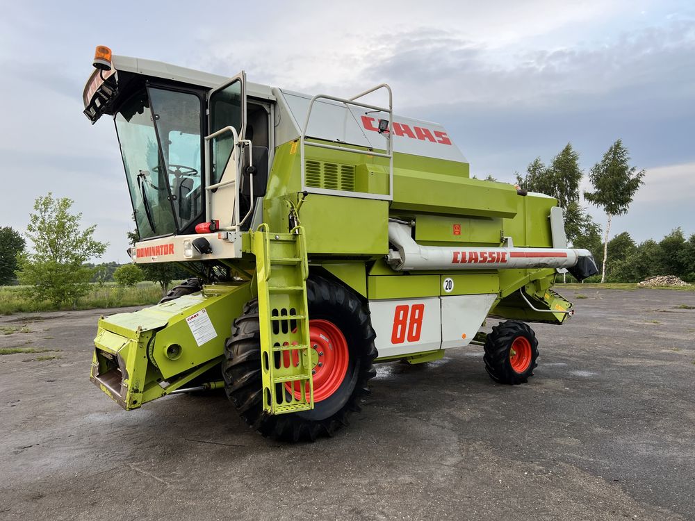 Комбайн Claas Dominator 88 classic | 1992  рік| є доставка!