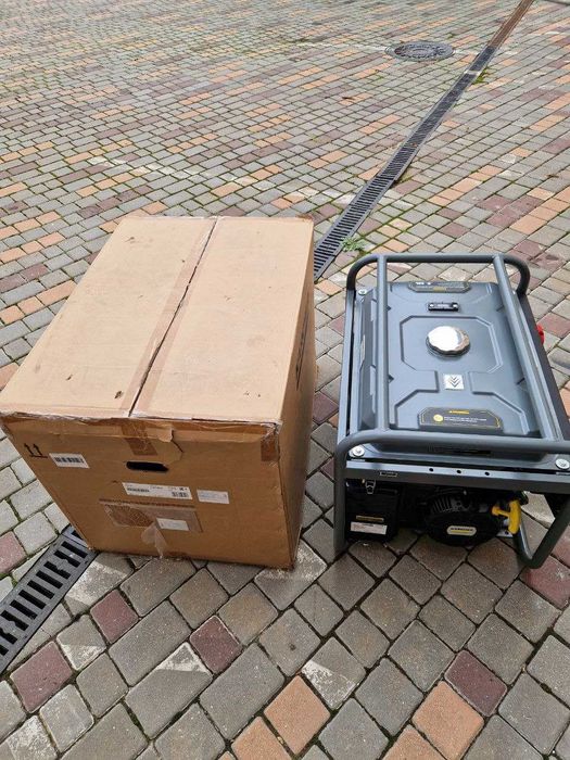 Генератор бензиновий KARCHER PGG 8/3 НОВИЙ