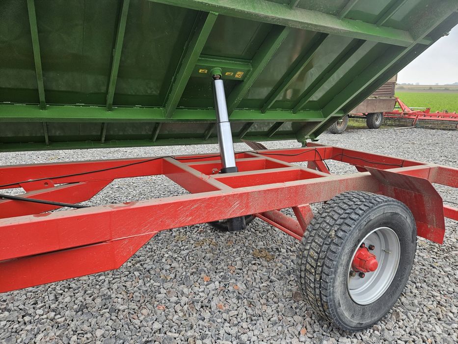 Przyczepa wywrotka jednosiową