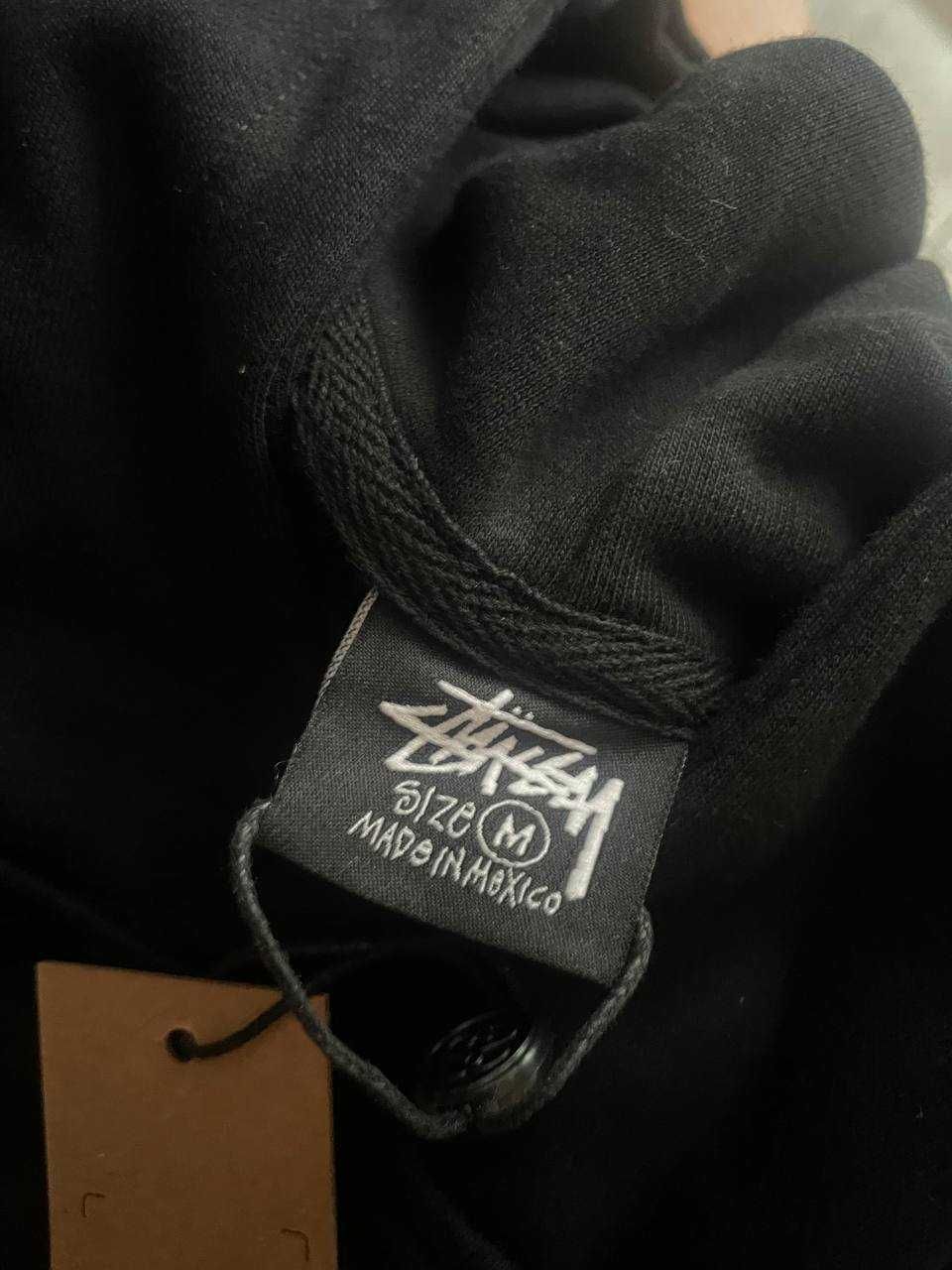 Czarna bluza Stussy