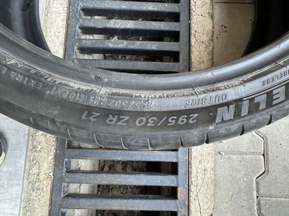 Літо 1шт Michelin Pilot Sport 4S 295/30 R21