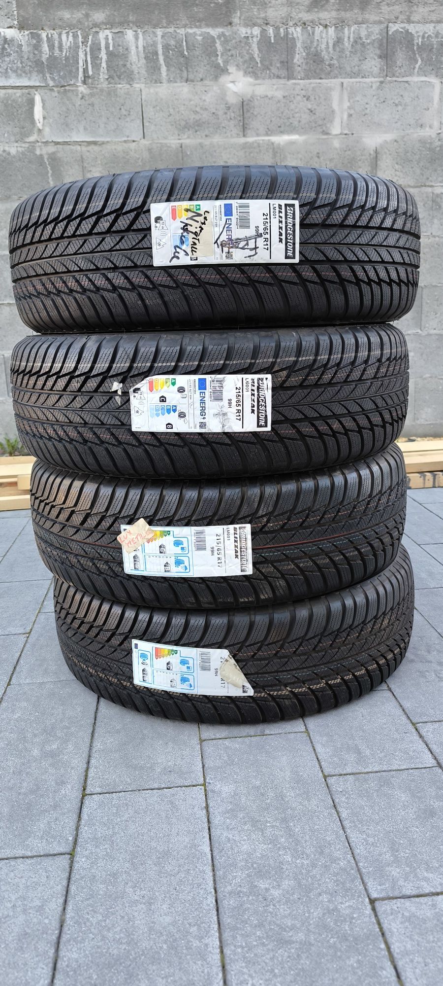 Opony Zimowe Zima Nowe Bridgestone Blizzak LM001 215/65R17