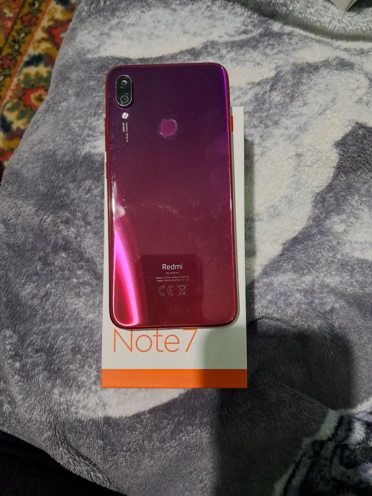 Телефон Redmi Note7