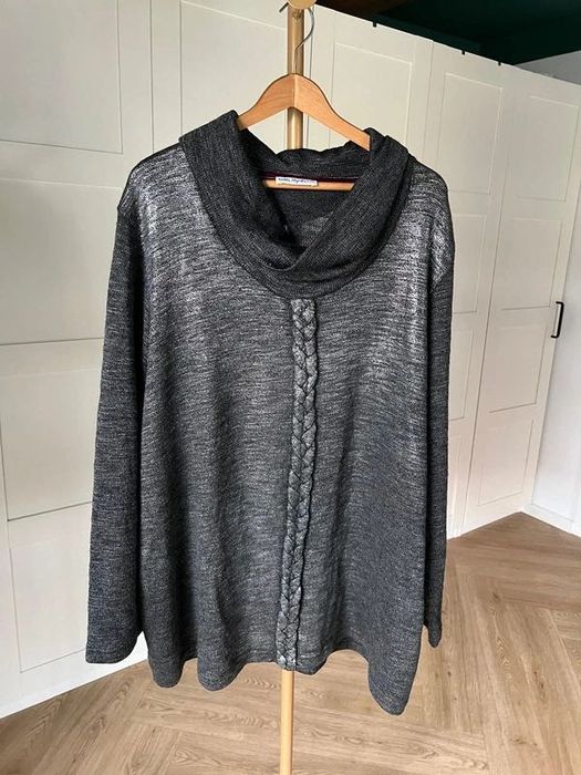 Czarny szary sweter ze srebrną nitką rozmiar 50 52 marki Ulla Popken