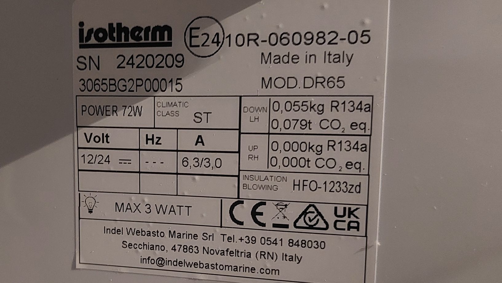 lodówka kompresorowa Isotherm 12/24v do łodzi,przyczepy, kampera