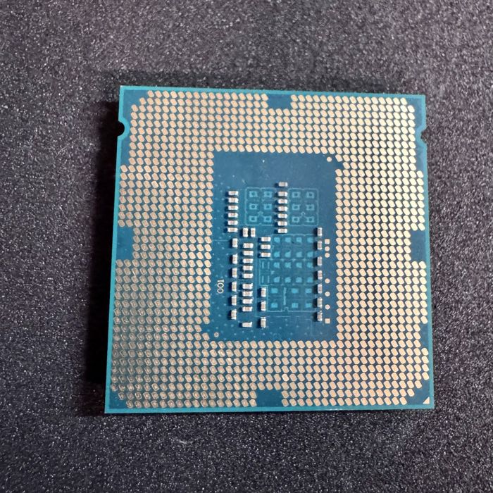 Intel Core i3-4330 com Cooler Box