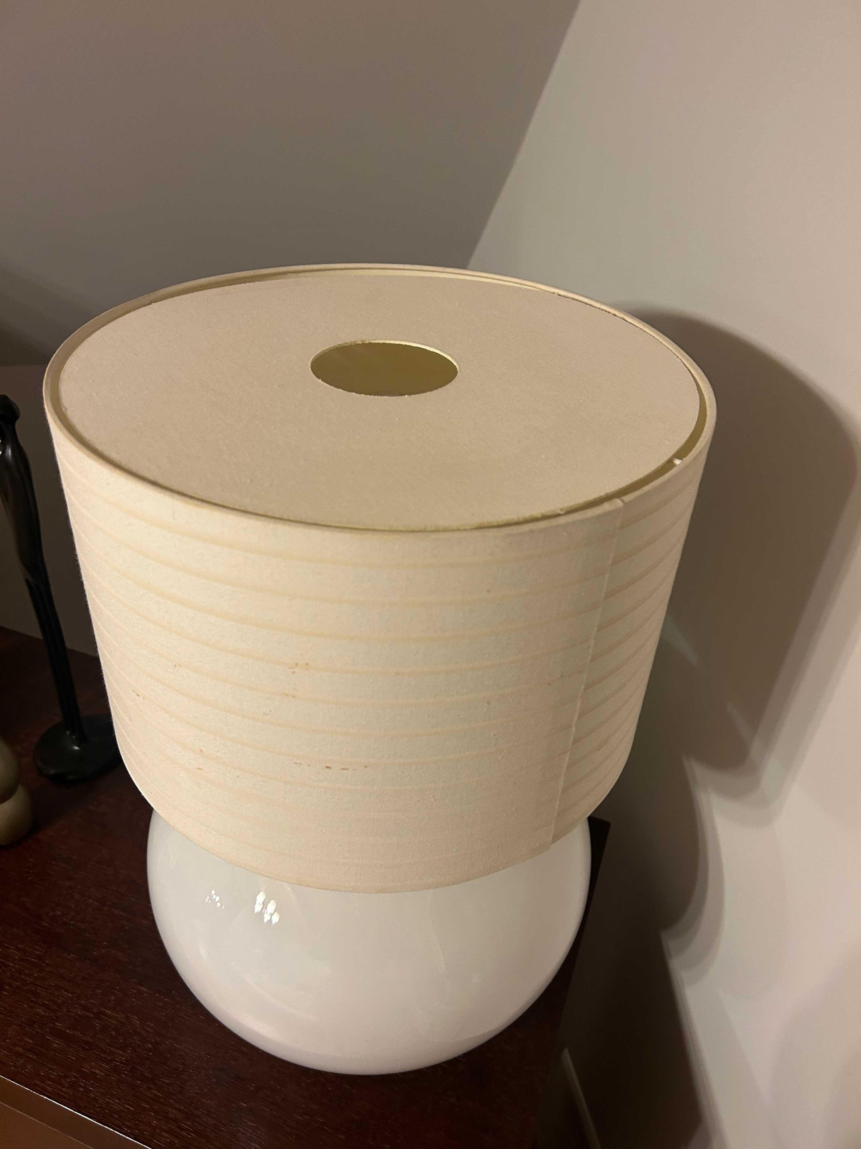 Sprzedam   lampę