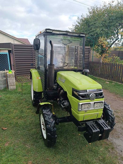 Продам трактор дв244ат