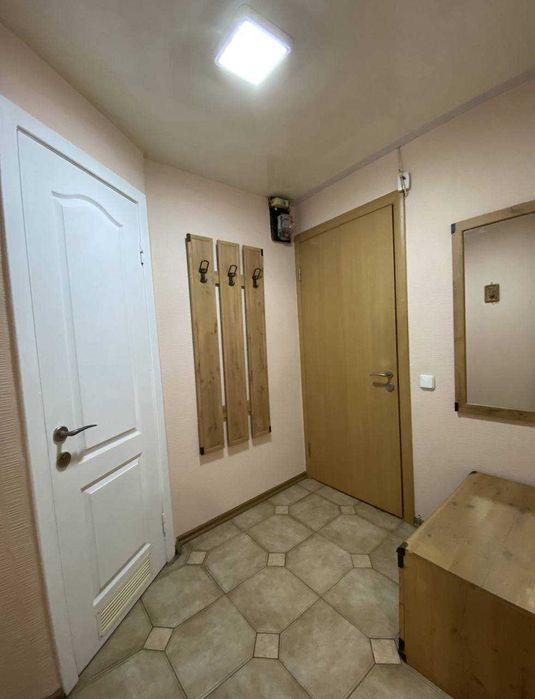 Сдам 2к квартиру правый берег Кирова ( Поля)