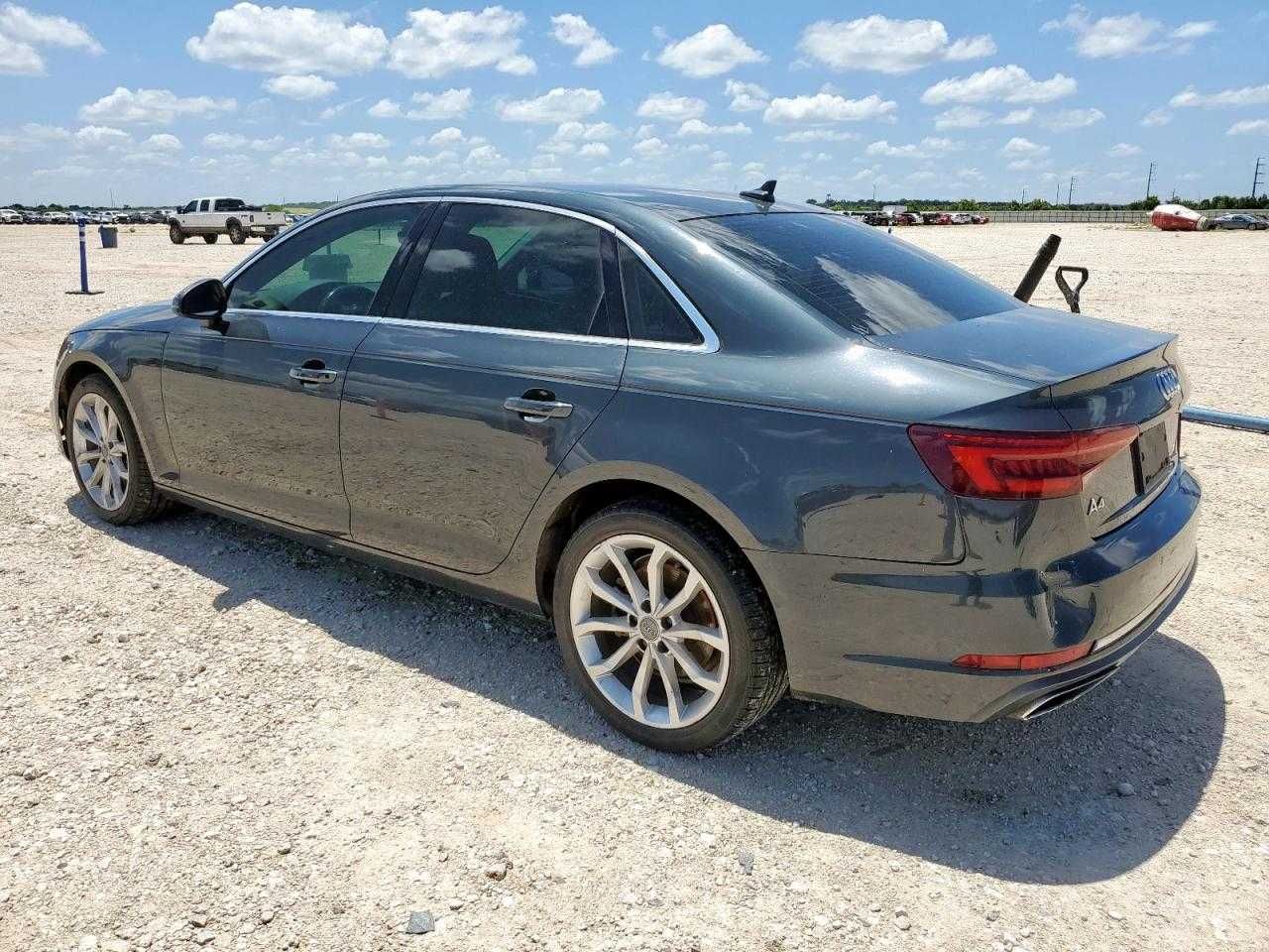 Автомобіль 2018 AUDI A4 Premium plus