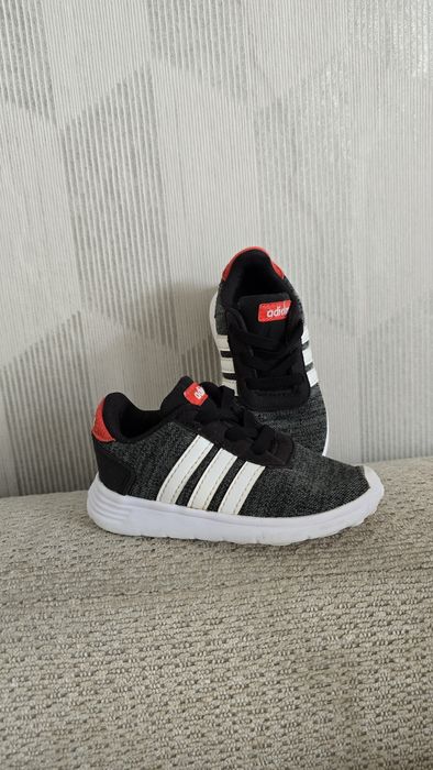 Buty adidas dla chłopca rozmiar 21