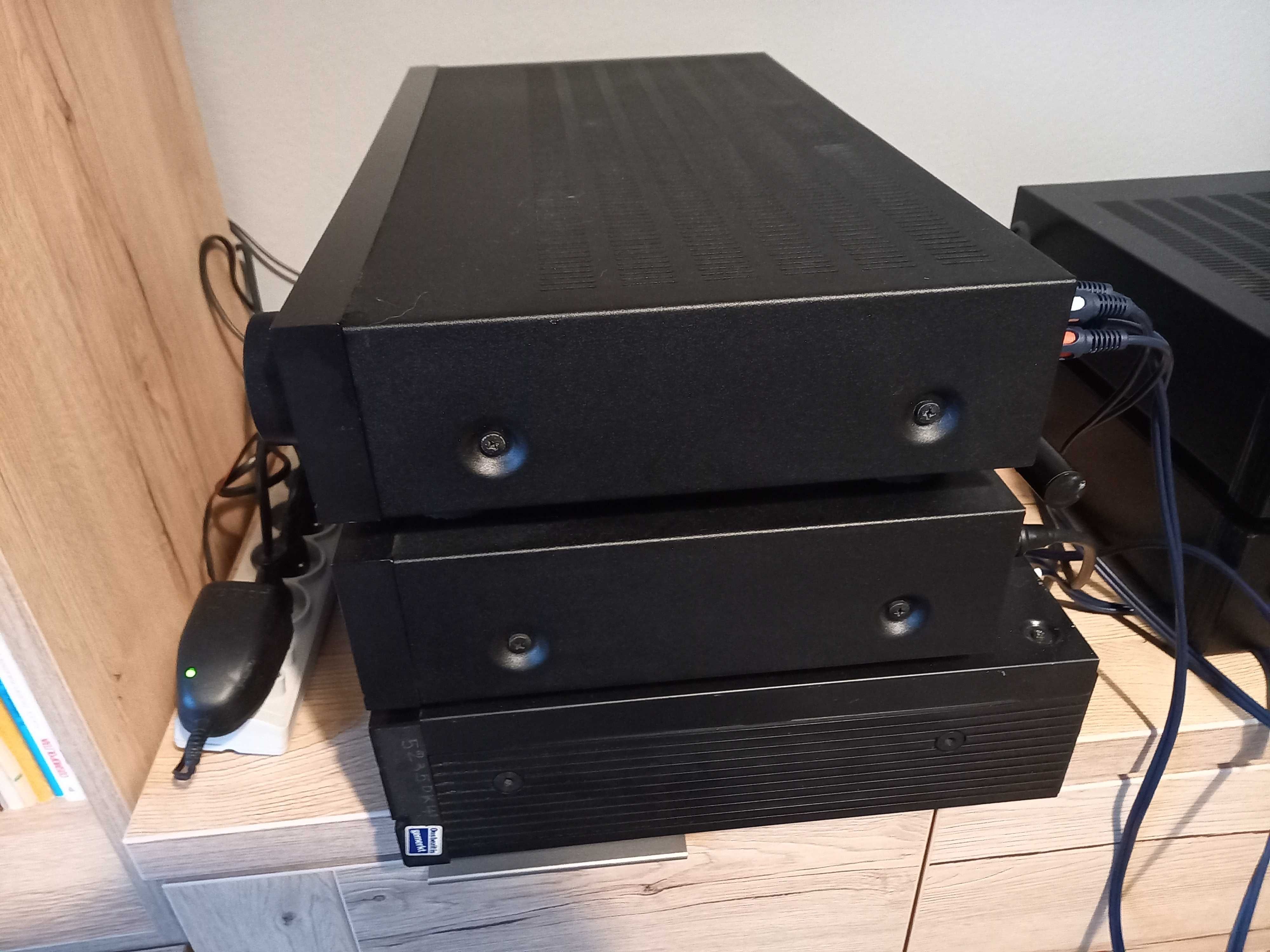 DUAL z serii Studio Concept : wzmacniacz CV 6020 i tuner CT 7040