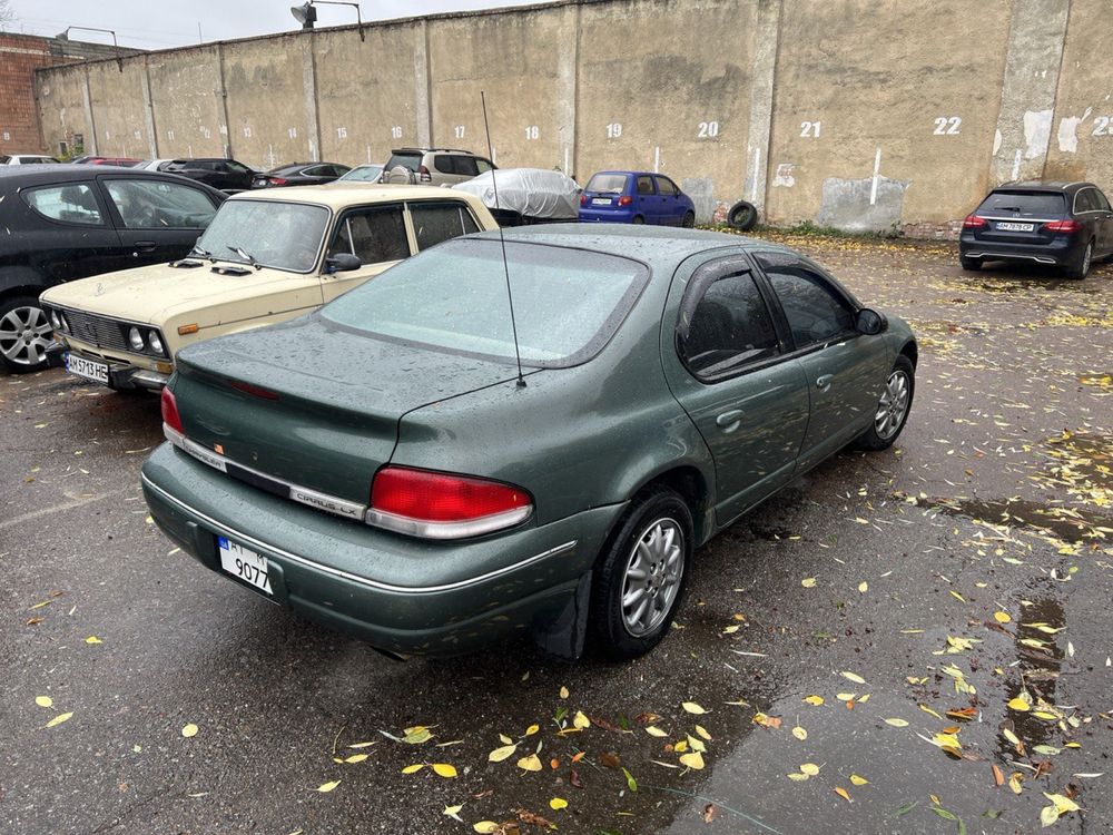 Chrysler Cirrus LX