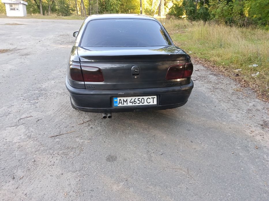 Опель Омега б 3.0