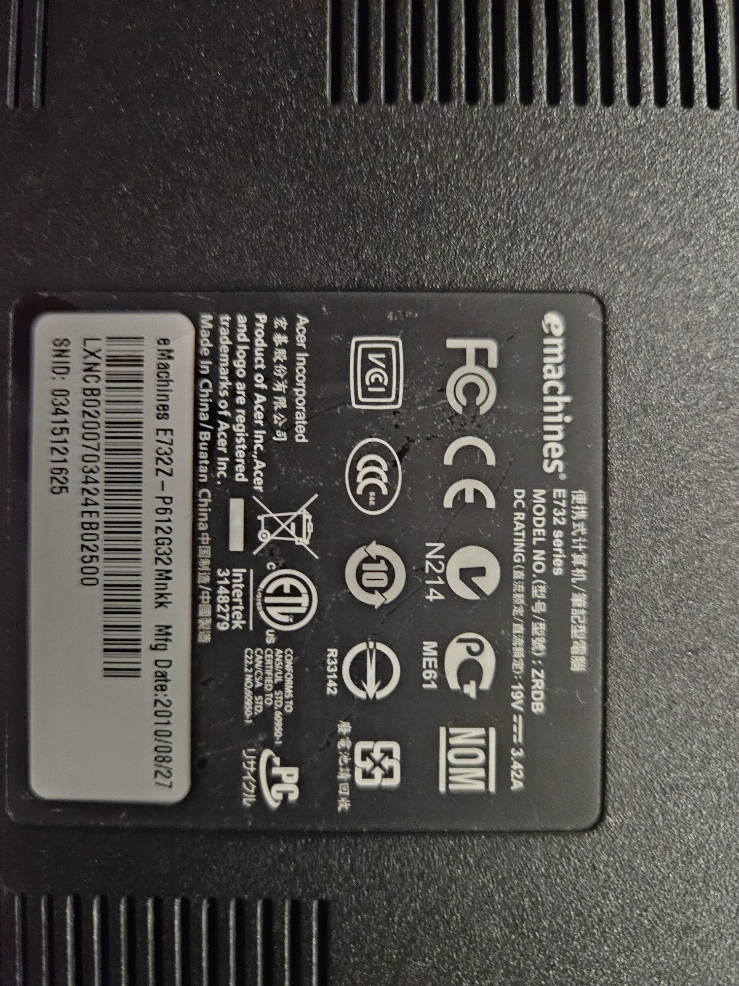 Laptop emachines, intel pentium, Windows 7