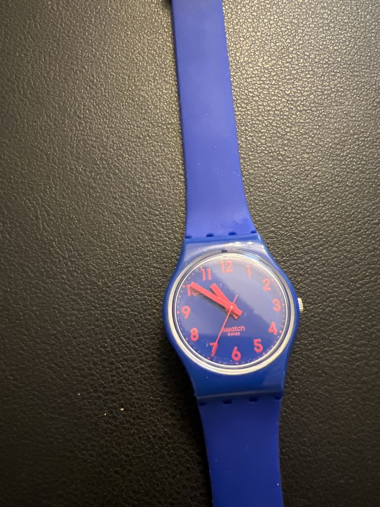 Relogio da Swatch colorido