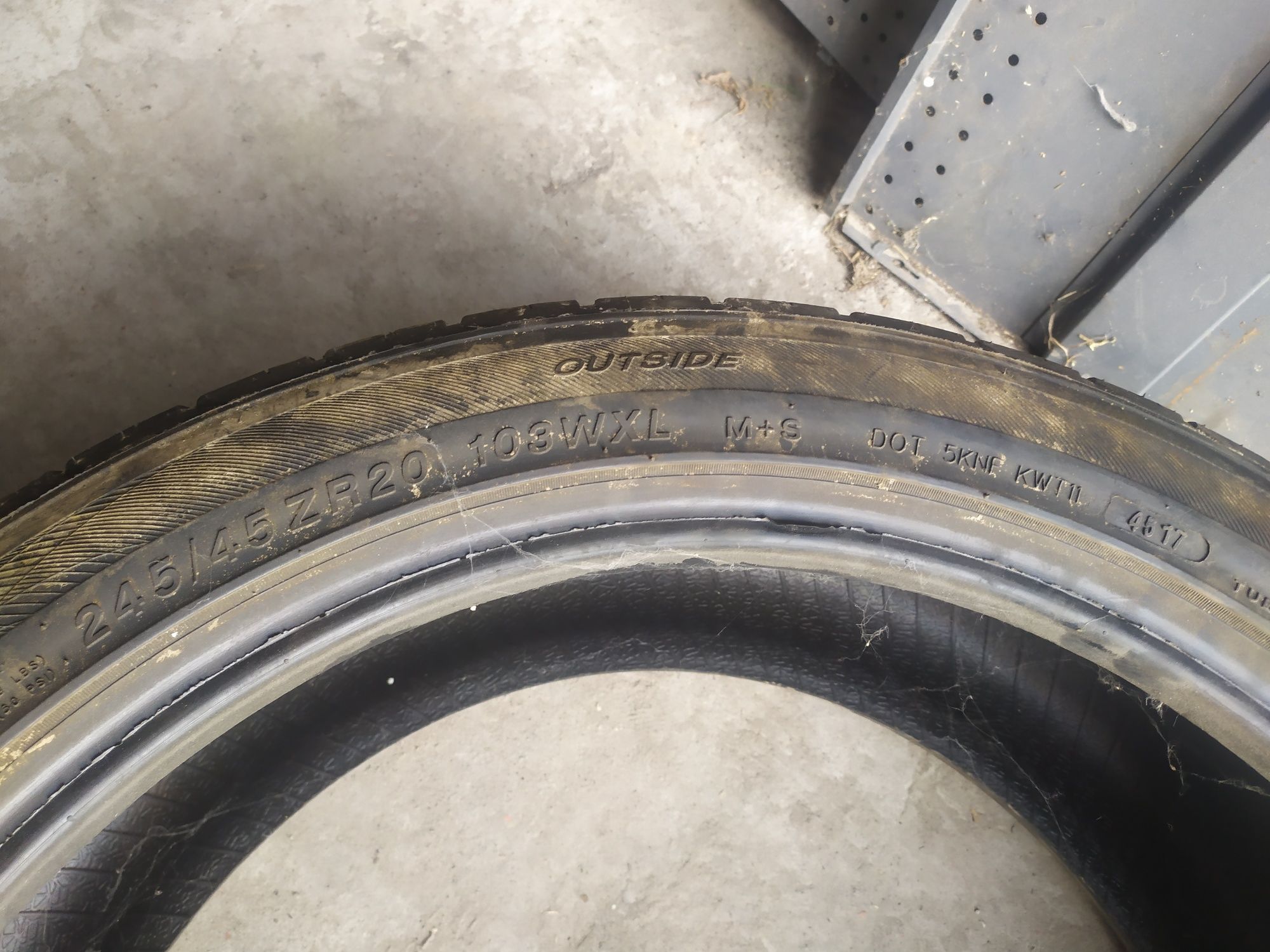 Milestar MS932xp 245/45ZR20