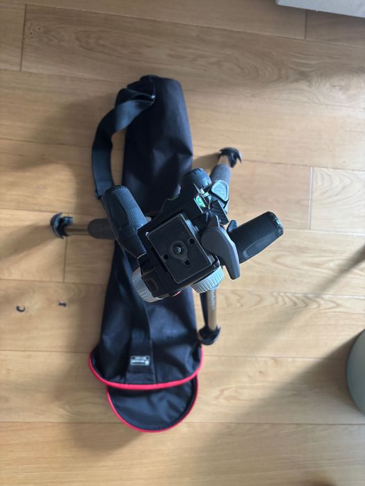 Statyw Manfrotto MT055XPRO3 z głowicą MHXPRO-3W