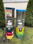 Automat zarobkowy, sprzedający Super Nova, kulki, zabawki, vending.