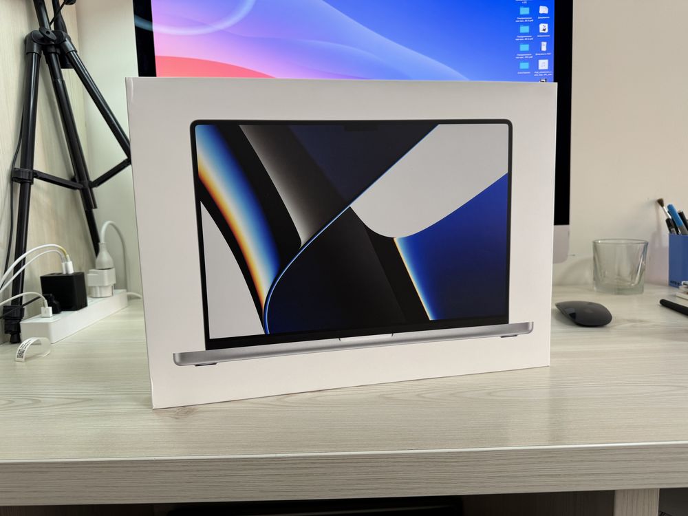 Новий, open box MacBook Pro 16 2021 M1 Pro 16/512Gb Silver